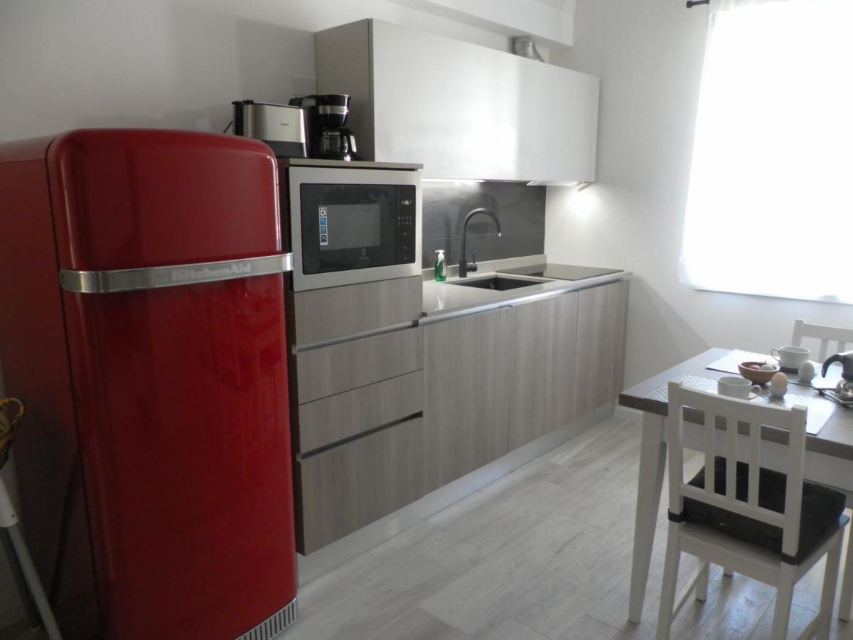 La Casa Di Virginia Apartment Arco Bagian luar foto